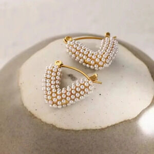 Penelope Heart Pearl Earrings